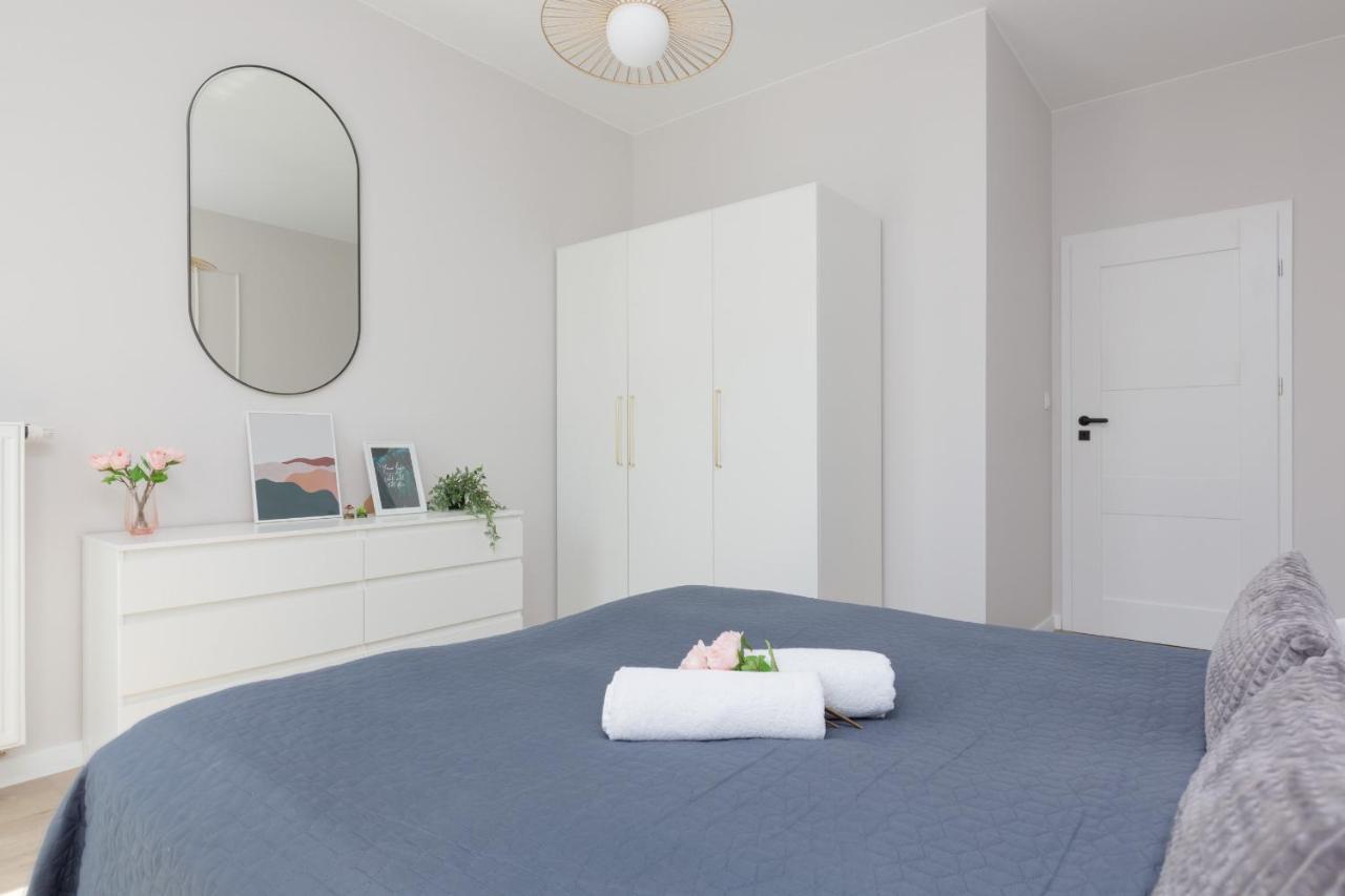Modern With Balcony Mokotow Aignera By Renters * Warszawa
